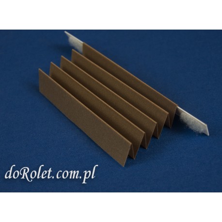 Pleated fabric Coral 114 brown