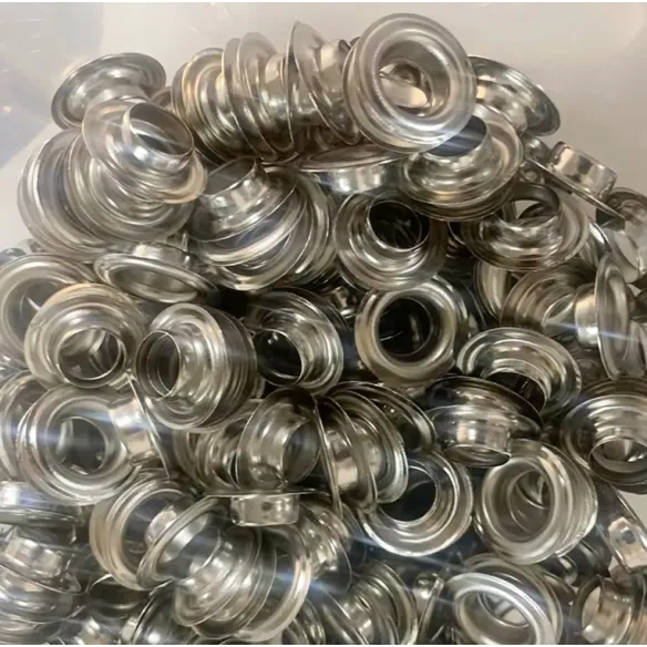 Oczka 12 mm do banerów do oczkarki półautomatycznej