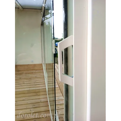 Drzwi przesuwne zewnętrzne - ścianki szklane 6 paneli